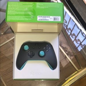 XBOX ONE CONTROLLER